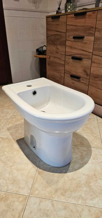 Bide Valadadres sem torneira