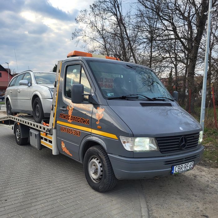 Mercedes-Benz Sprinter 312 2.9 TD 122 KM – AUTOLAWETA