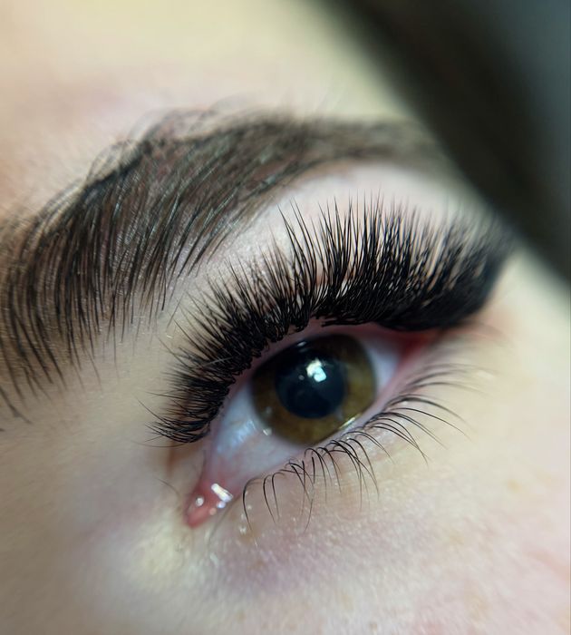 Наращивание/ ламинирование ресниц/окрашивание и ламинирование бровей