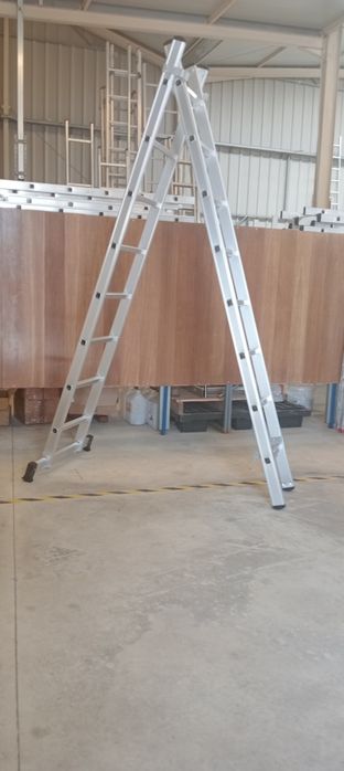 Escada dupla  2.5+2.5 metros (direto da fábrica) Pague só na entrega