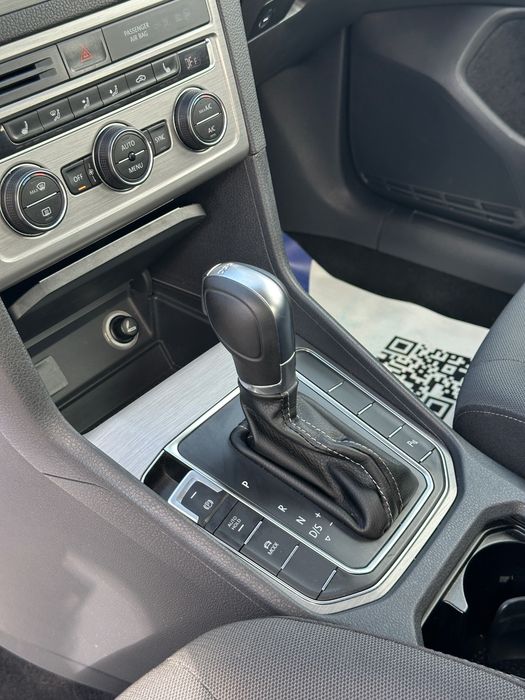 Продам Volkswagen Golf Sportsvan 2015 рік можлива розстрочка, кредит, обмін!