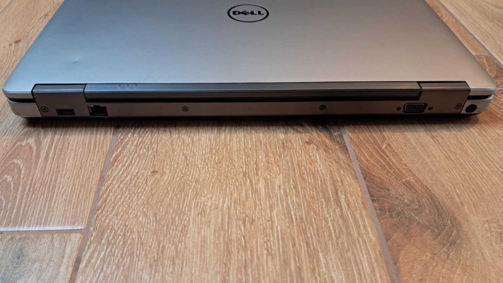 Laptop Dell Precision M2800