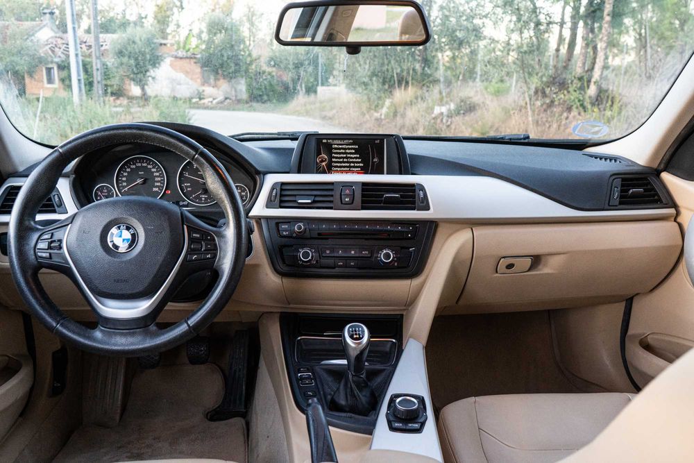 BMW F31 318D 2015 - 195 Mil Km - 18 Meses Garantia