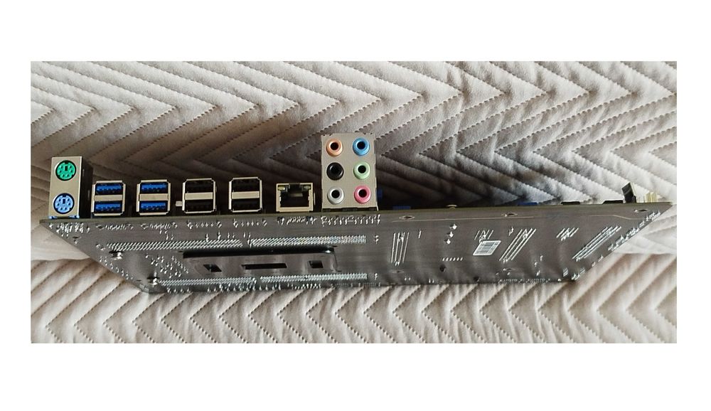 Pł.gł. HUANANZHI X99-CD4 GAMING,LGA 2011-3,TMP2.0 +Xeon E5-2640 V4 +RAM DDR4 32 GB