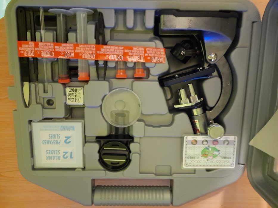 kit laboratorial para criança