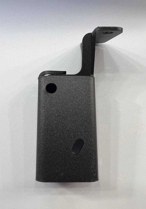 Кронштейн опора крепеж педали сцепление Trafic Vivaro Primastar 01-14р