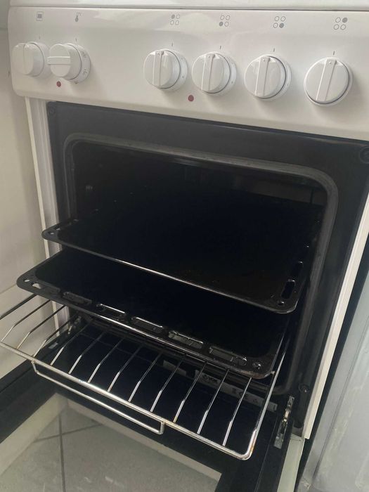 Fogão VOX EHB5010WG como novo