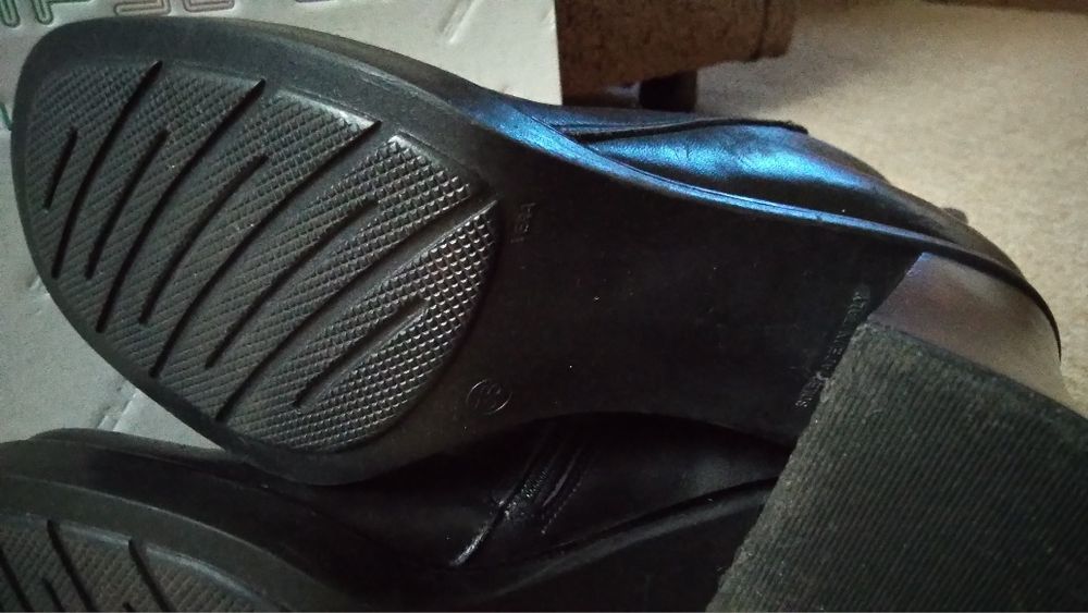 Продам сапоги жен зима