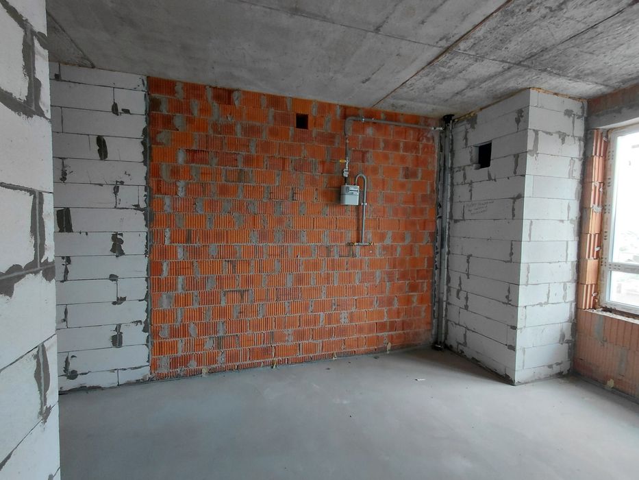 Продаж 3к квартири 82 кв. м на вул. Полковника Данила Нечая
