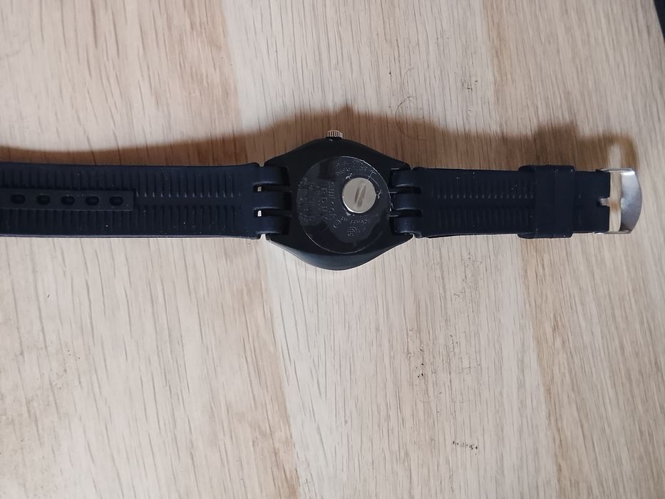 Título: Relógios estilo Swatch em plástico – Novos