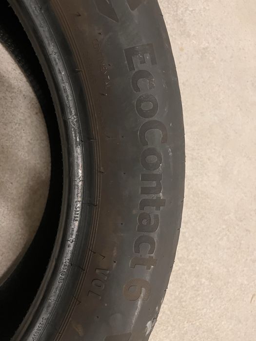Pneu Continental EcoContact 6 - 235/50 R19 V XL