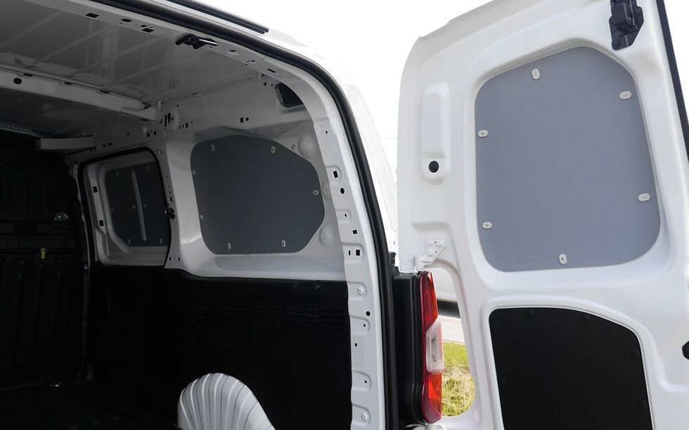 Zabudowa Citroen Berlingo Van XL (od 2018) - Zabudowa Ścian Busa
