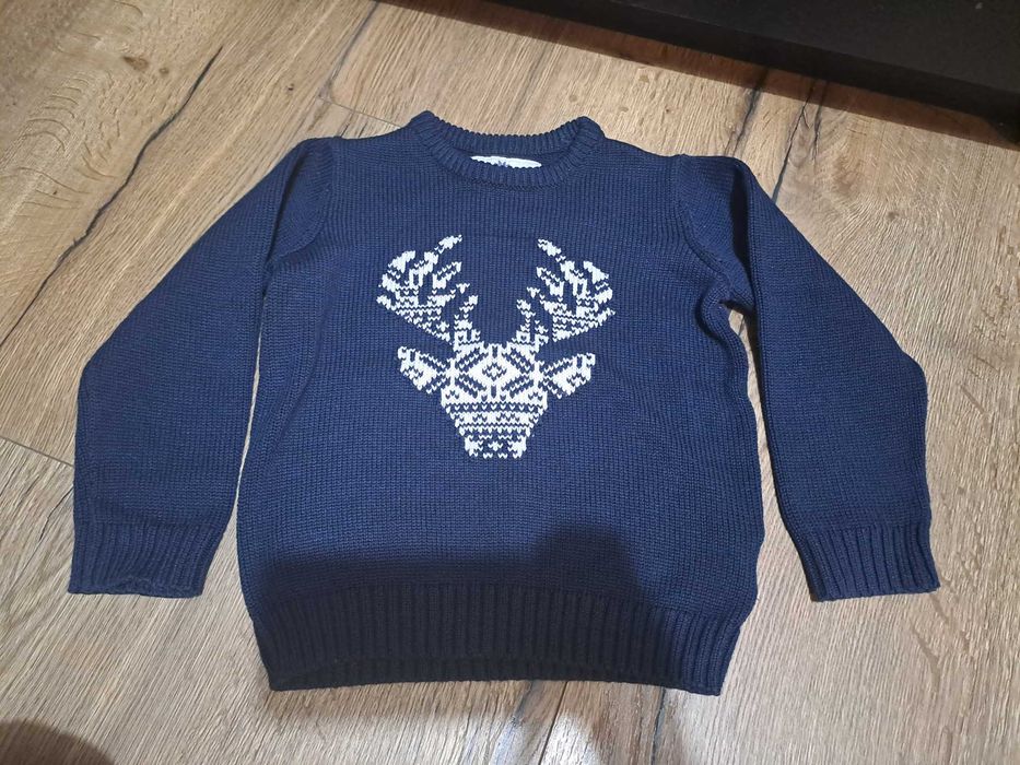 dziecięcy sweterek z dzianiny Lupilu
