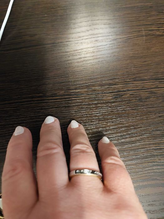 Обручки,обручальне кольцо,нове,розмір-19