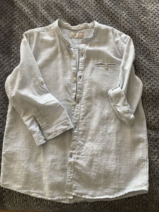 2 camisas Zara (uma gola dupla outra sem gola)