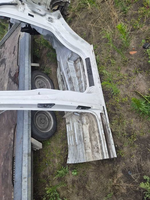 Ćwiartka prawy przód bok fartuch poszycie prawa strona pasażera VW T6