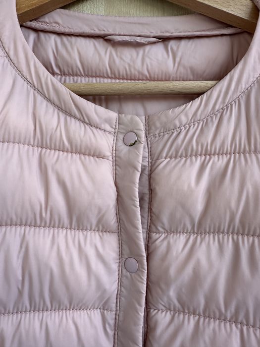 Куртка тоненька ( демісезонна )