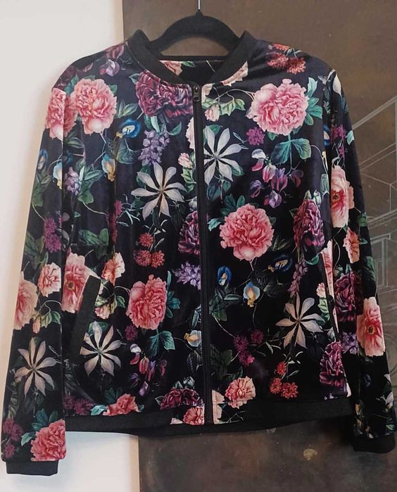 Bomberka aksamitna Blue Seven