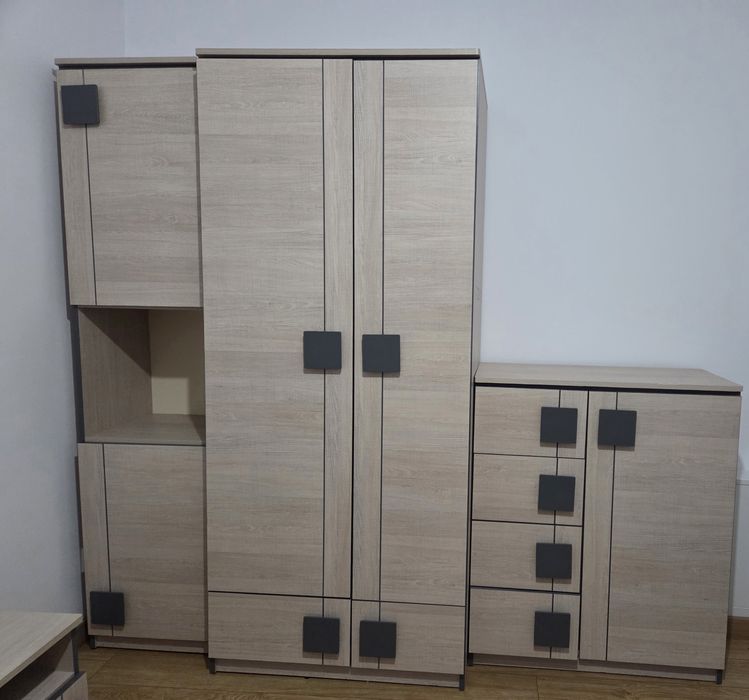 Komplet mebli do pokoju