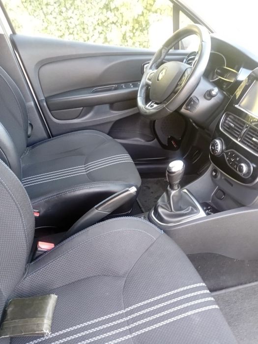 Renult Clio Sport Tourer 1.5 Dci GT Line — photo 3
