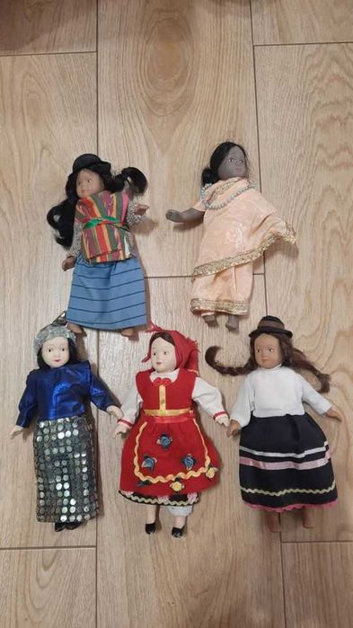 Conjunto de Bonecas Porcelana