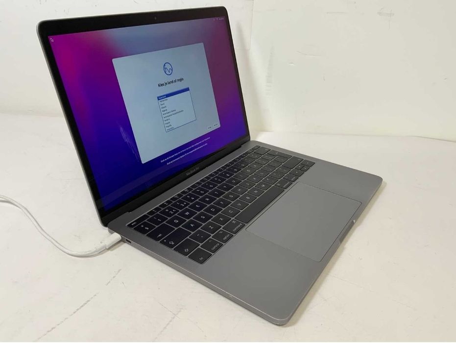 Macbook Pro 13" I5 16 Gb RAM 256 SSD