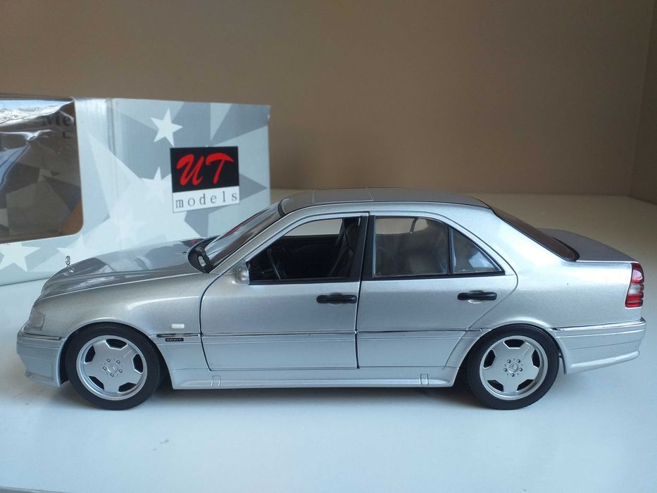 модель 1.18 MERCEDES BENZ C36 3.6 AMG 1997