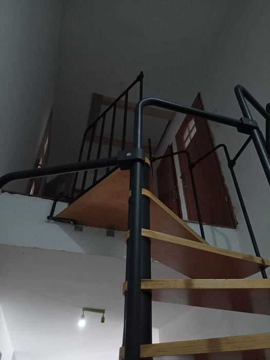 Sprzedam schody kręcone