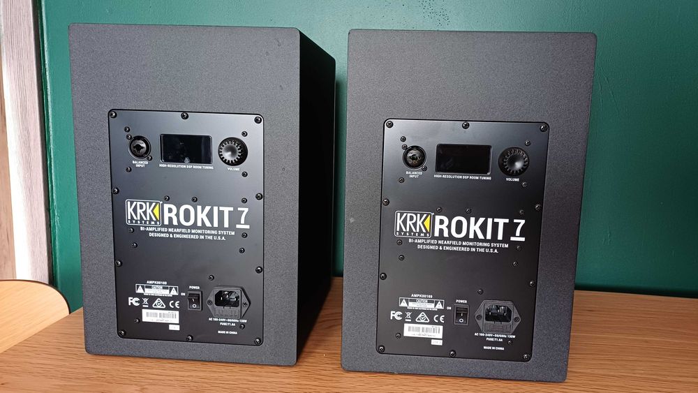 Monitory studyjne KRK ROKIT 7 G4 Zestaw