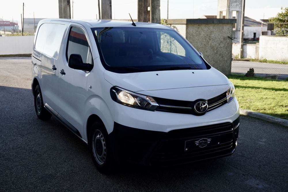 Toyota ProAce Longa 2.0 D4D - IVA Dedutível (financiamento disponível)
