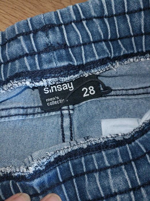 Spodnie Sinsay 28