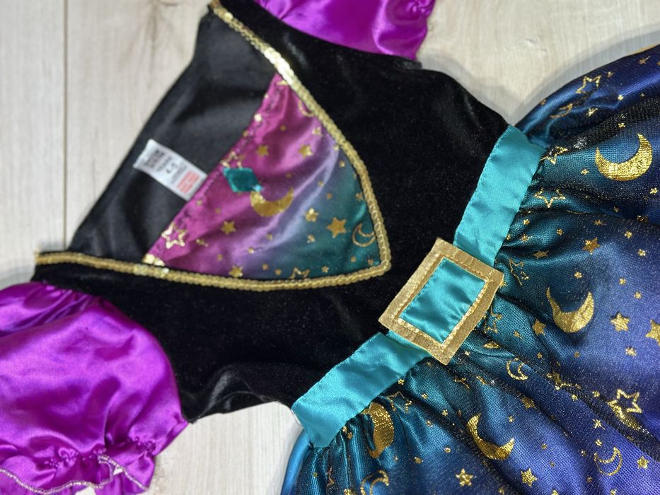 Сукня карнавальна на свято 4-5 років