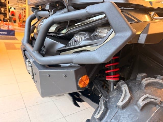 Can-Am Outlander 6x6 1000 Max XU