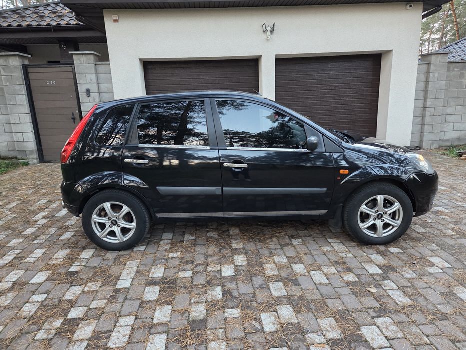 Ford Fiesta 2007 автомат