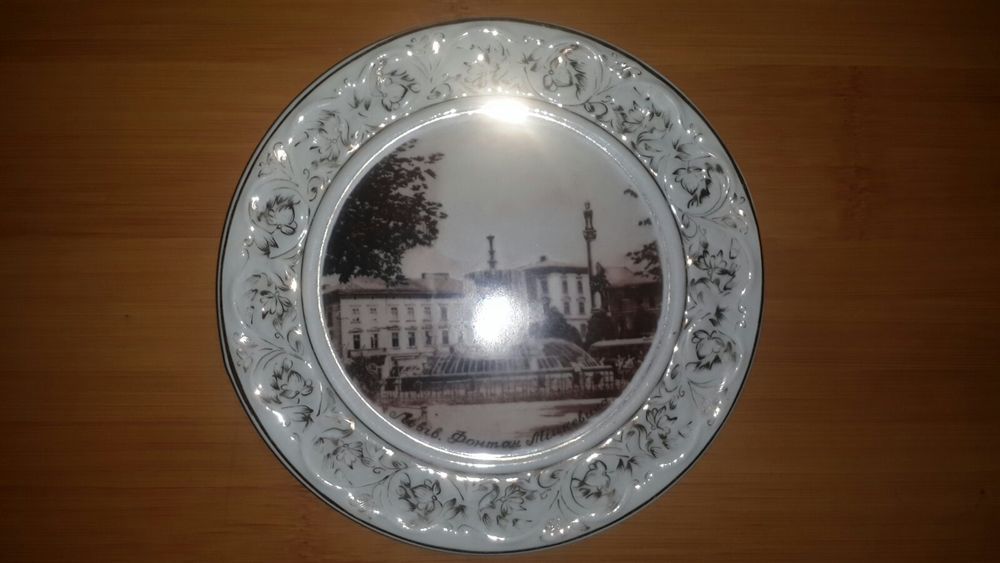 Дерев'яні картини маркетрі