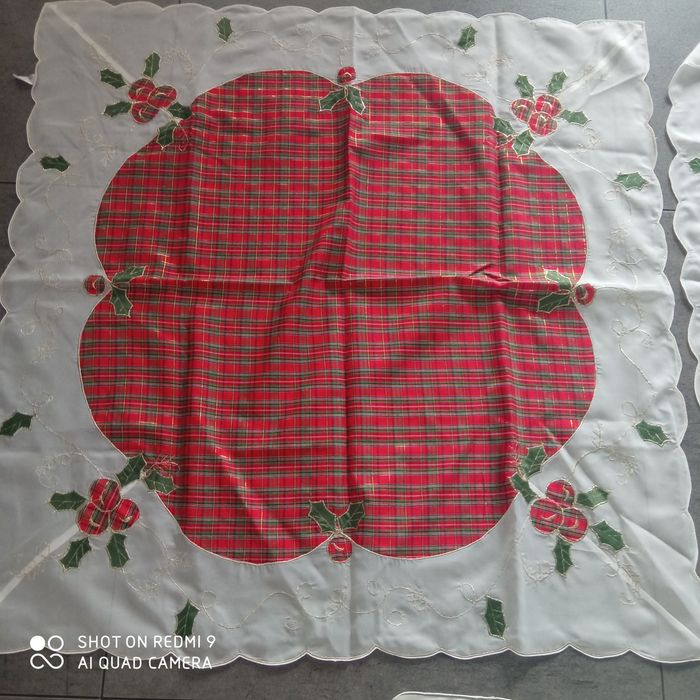 Serwety, obrusy, bieżniki