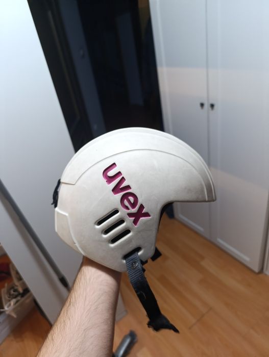 Kask narciarski dla dzieci Uvex (elastyczny)