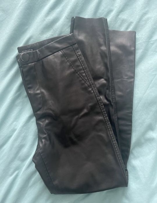 Штани з еко шкіри Zara