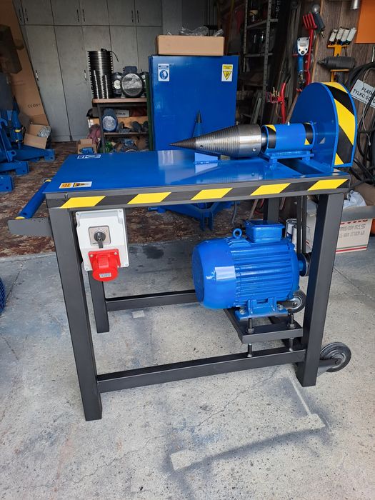 Łuparka elektryczna 5,5KW,  Łuparka  świdrowa,  świder100