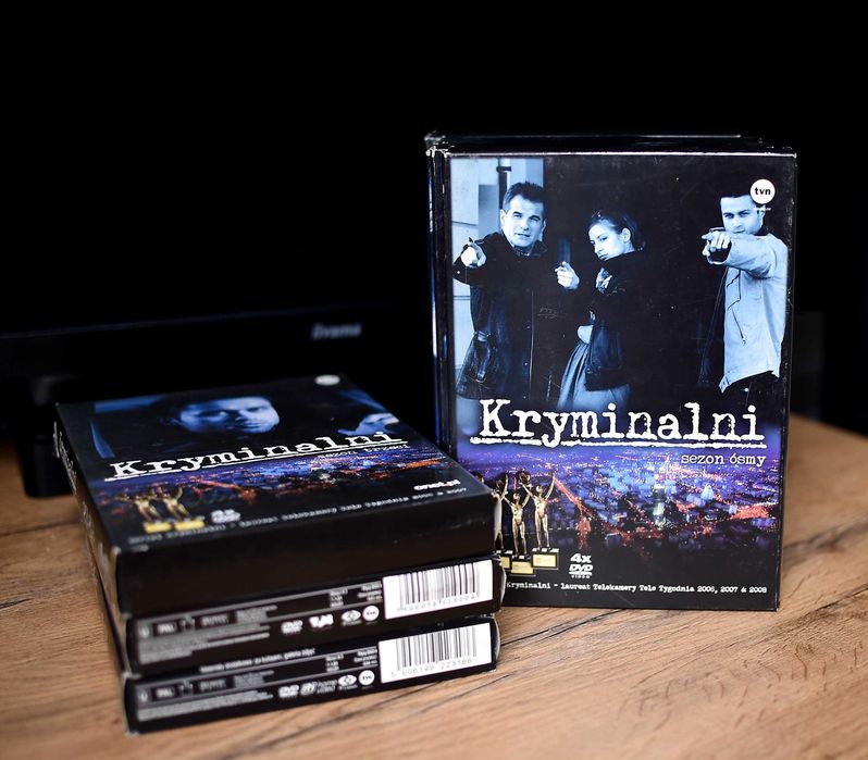 DVD # Kryminalni Sezon 1-8 KOMPLET