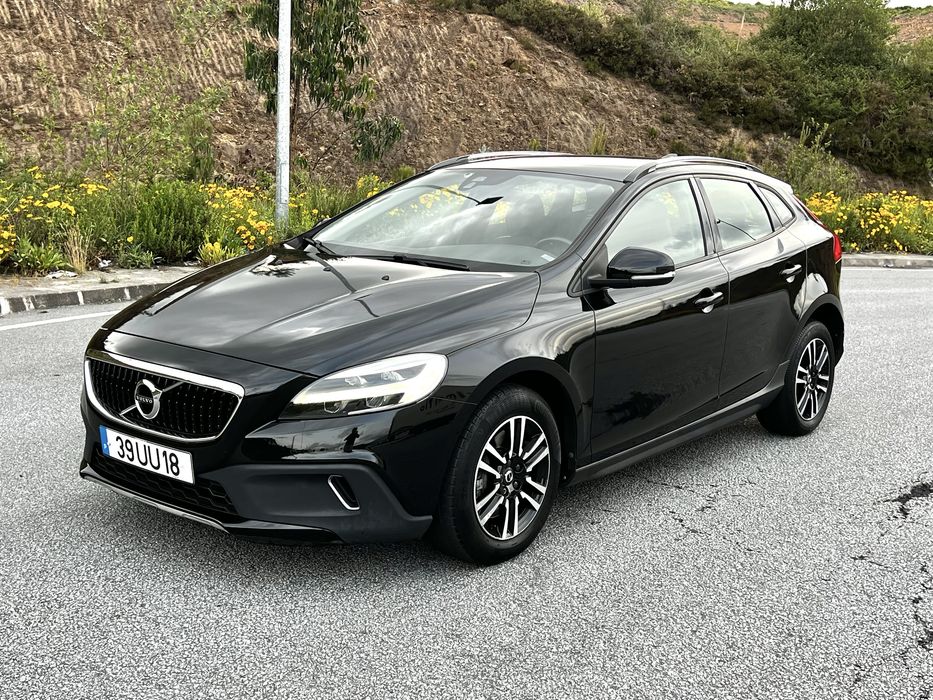 Volvo V40 Cross Country 2.0 D2 Auto