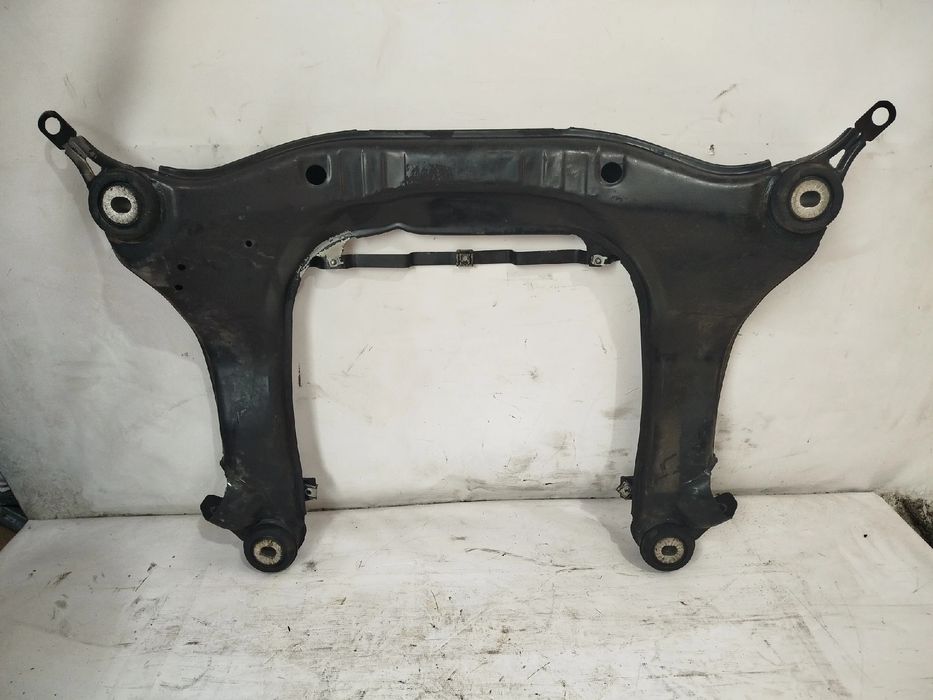 Charriot frente AUDI A4 (8E2, B6)