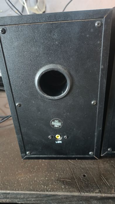 Subwoofer 2x tracer + 4x głośniki logitech