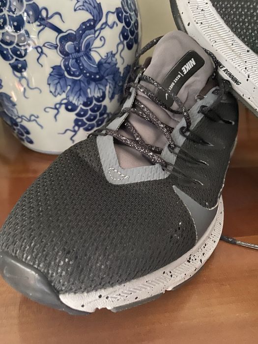 Sapatilhas Nike Quest 44