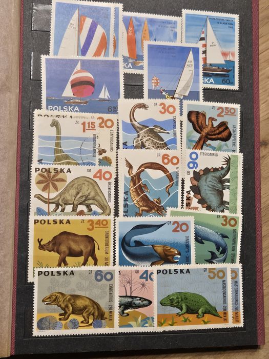 Klaser ze znaczkami PRL