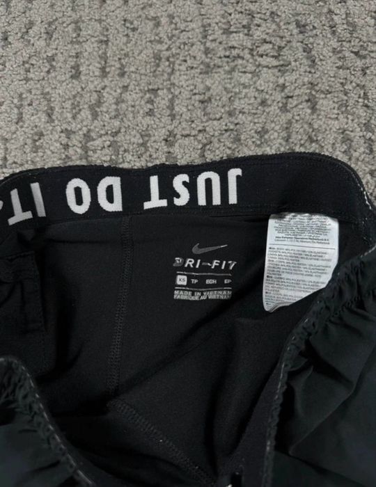 Nike Dri-Fit Krótkie Spodenki Biegowe Just Do It Czarne XS