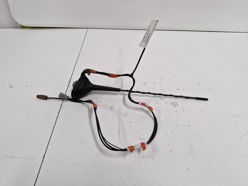 NISSAN LEAF II 2 ANTENA RADIOWA BAT