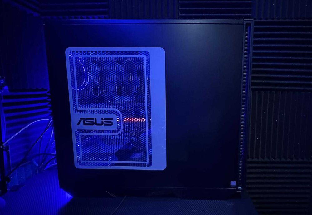 PC Gaming ASUS Gaming Station GS30