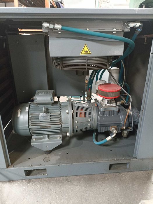 Compressor Parafuso 15Cv, com variador