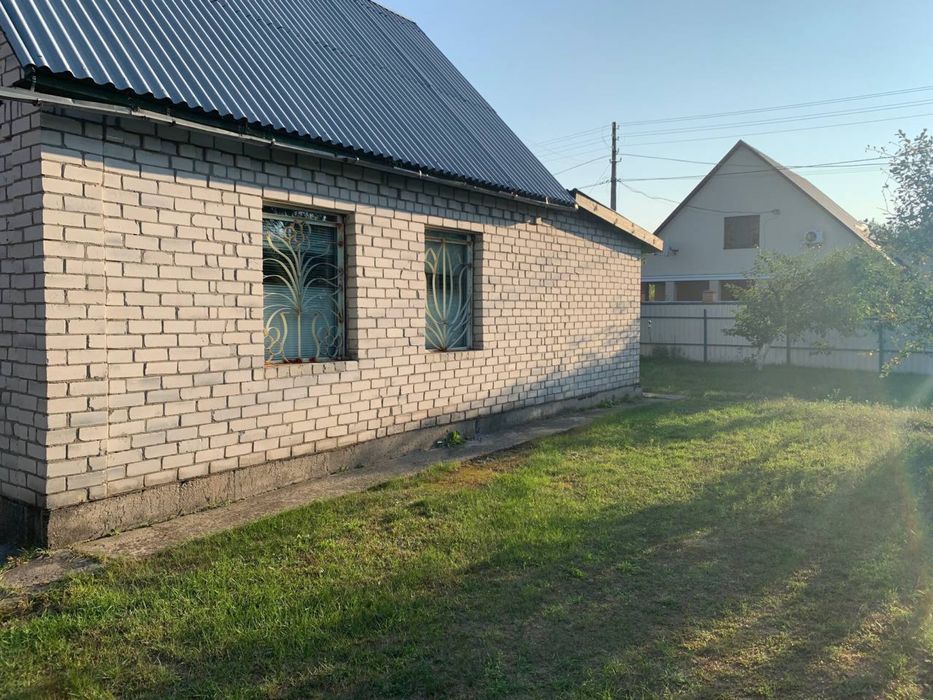 Дача в гарному СТ серед соснового лісу біля Десни , Воропаїв-Жукин, 30 хвилин від Києва, без комісії.